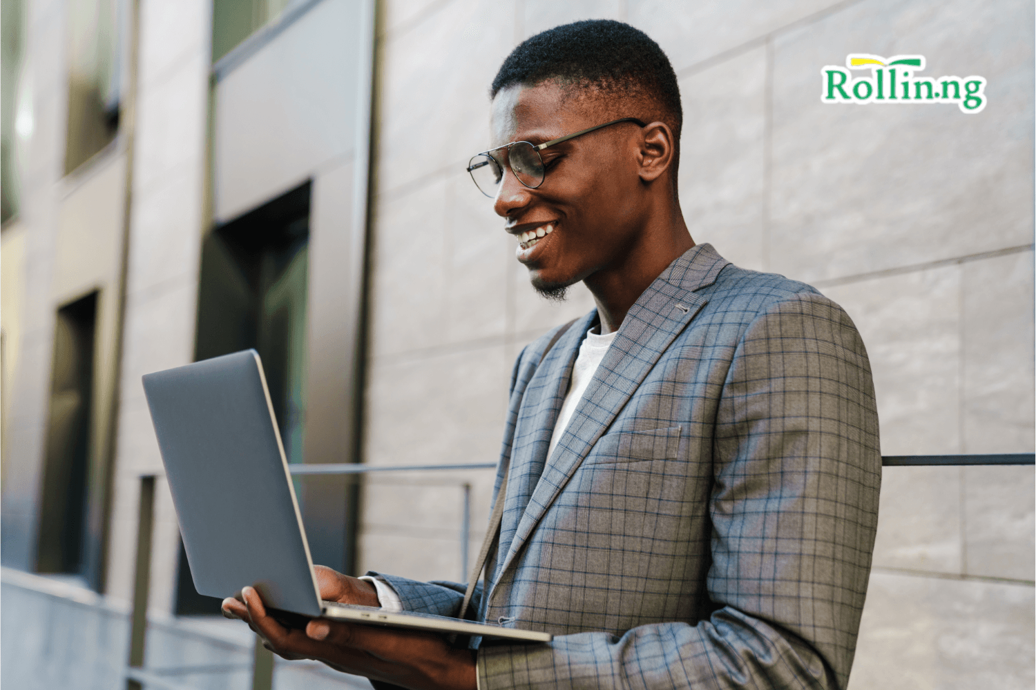 How to Spot the Right Laptop for Work, School, or Hustle
